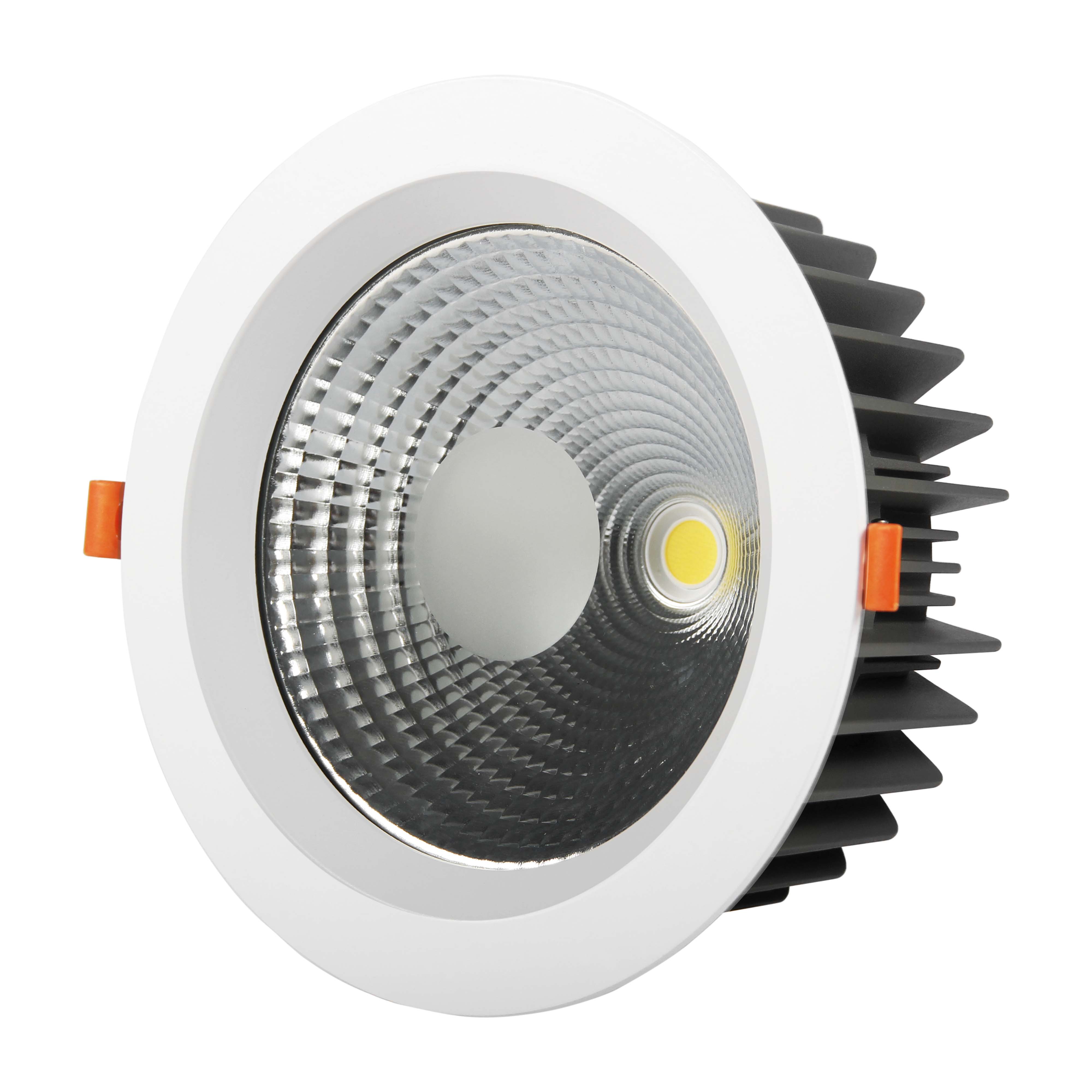 Táirgí faoi stiúir downlight